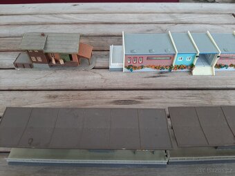 Vlačky  domečky  velikost N ,TT a H0 - 2