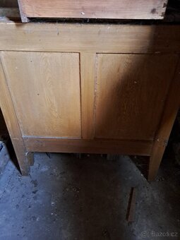 Staré dřevěné postele - 2