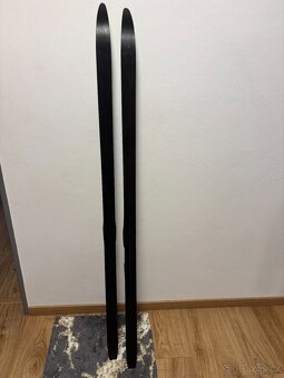 Běžky FISCHER SPRINT CROWN, 150cm, vázání FISCHER, typ NNN - 2