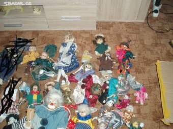 cca 30 kusů panenky a klauni porcelánová hlava -viz foto- ce - 2
