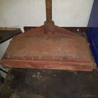 Stojanová vrtačka Narex - zpětný chod - 2