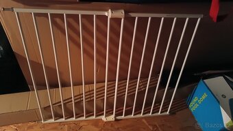 Dětská schodišťová zábrana - 2