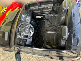 Dětské elektronické autíčko Mercedes - 2