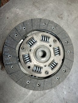 Lamela spojky Škoda 100 - 2