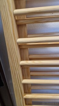 Ohrádka dřevěná - 2