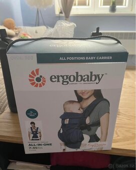 ERGOBABY nositko - 2
