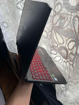 ACER NITRO 5 herní notebook - 2