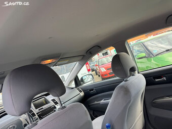 Toyota Prius, 1.5i-HYBRID-AUTOMAT-KLIM.PĚKNÉ - 2