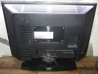 LCD televize PHILIPS 66 cm (26 palců), nemá DVBT2 - 2