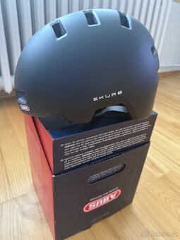 Prodám novou cyklistickou přilbu Abus Skurb vel. S 52-56 cm - 2