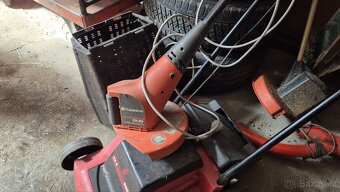 Strunovy vyzinac elektricky Husqarna - 2