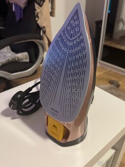 Žehlička PHILIPS Azur S7500 - 2