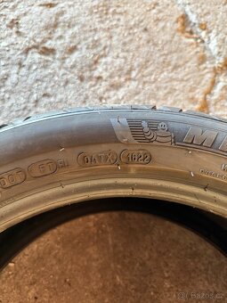 Michelin 235/45r18 - 2
