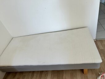 Rozkládací postel se 2 matracemi z IKEA - 2