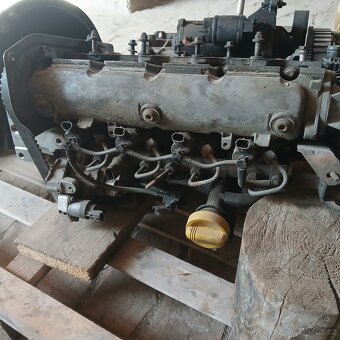 Motor 1.9 dci f9q - 2