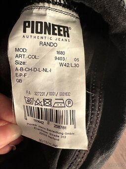 Džíny nové Pioneer Rando  W42/L30 - 2