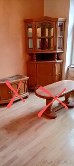 Knihovna a rohová skříň - 2