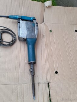 Velké demoliční kladivo zbiječka Bosch Profesional - 2
