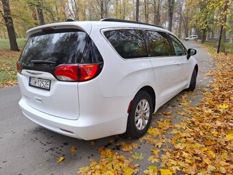2021 Chrysler Pacifica Rodinné auto - 2
