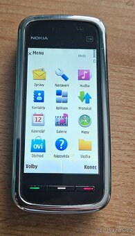 Nokia 5230 červená - 2