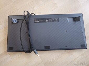 Logitech G213 - 2