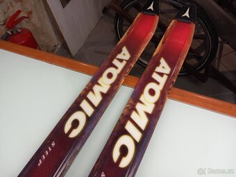 Lyže značky Atomic, model STEEP X - 2