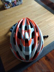 garážový výprodej- helma,bodovky, porcelán a jiné - 2