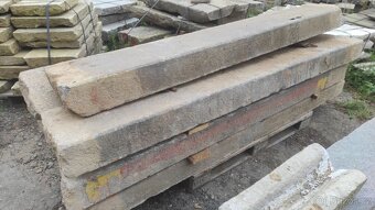 Staré kamenné schody, žulové schody, schod, 20 ks - 2