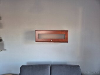 Prodám skříně,skříň ns stenu,stůl - 2