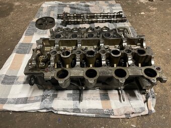 Hlava Ford 2.0 Tdci - 2