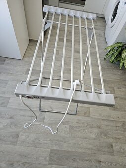 Elektrický sušák na prádlo - 2