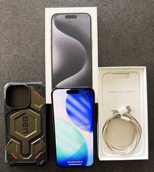 Prodávám iPhone 15 Pro Black Titanium 256GB s - 2