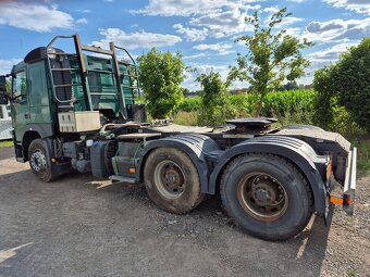 Volvo 6x4 tahač - 2