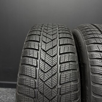 2ks pneu Pirelli 205/60/17 93H - 2