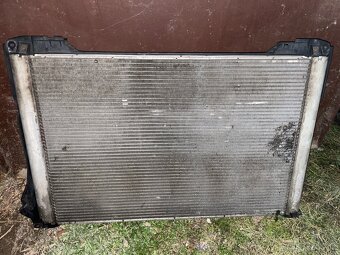 Ventilátor a chladič pro Audi A8 D3 - 2