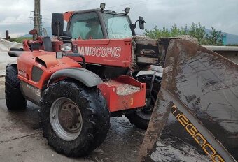 Teleskopický nakladač Manitou - 2