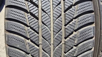 Zimní pneu 225/45/18 Bridgestone - 2