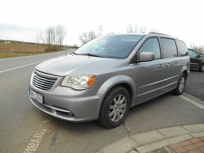 Chrysler Town Country 3,6 Stown Go  DVD 2015 NEW - 2
