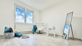 Prodej krásného prostorného bytu 3+kk, 111 m², s terasou a ú - 2