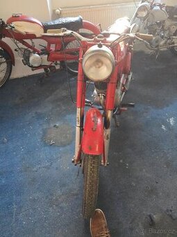 Benelli Pesaro 125 ccm - 2