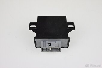 Řídicí jednotka naklápění světlometů Audi A4/A5/Q5 – 8K09073 - 2