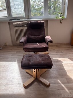 Křeslo + Taburet 2 ks - 2