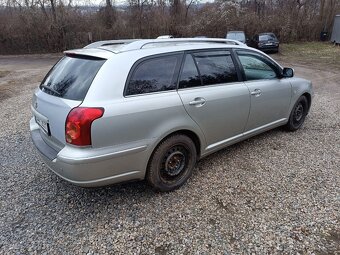 Toyota Avensis T25 combi D4D - 2