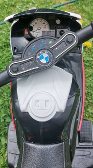 Elektrická tříkolka BMW S 1000 RR - 2