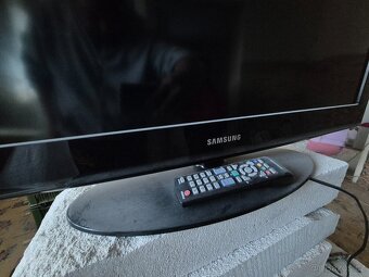 Samsung TV 32" - 2