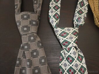 Kravaty a motýlek - 2