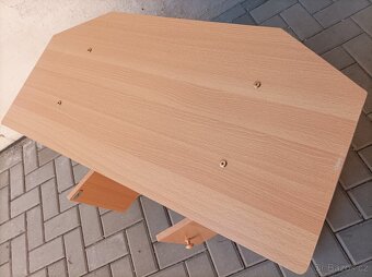 TV stolek - 2