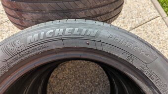 Prodám letní pneu Michelin 205/55 R17 - 2