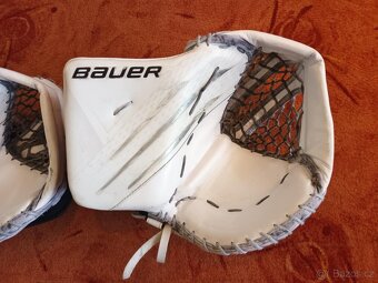 Brankářská lapačka Bauer Vapor Hyperlite (1. řada), 2 kusy - 2