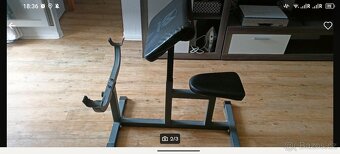 Lavice na cviceni bicepsu - 2